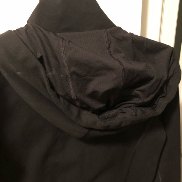 Lululemon Scuba Hoodie - Picture 6 of 8
